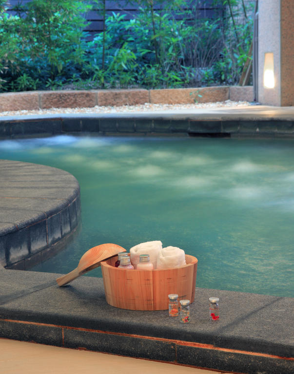 Jin Yong Quan Spa Hotspring Resort Ванли Экстерьер фото